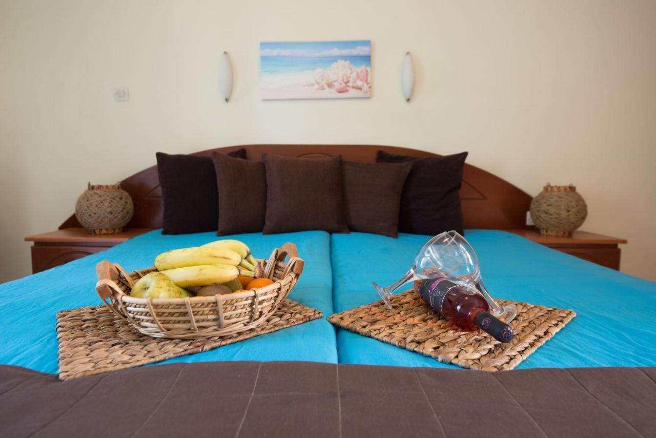 Damia Hotel Apts Sidari  Exterior photo